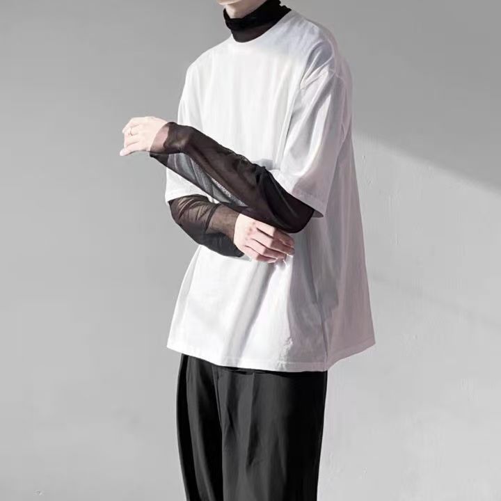 long-sleeve t-shirt